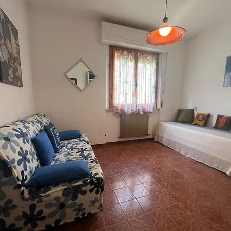 Se Apartment Follonica